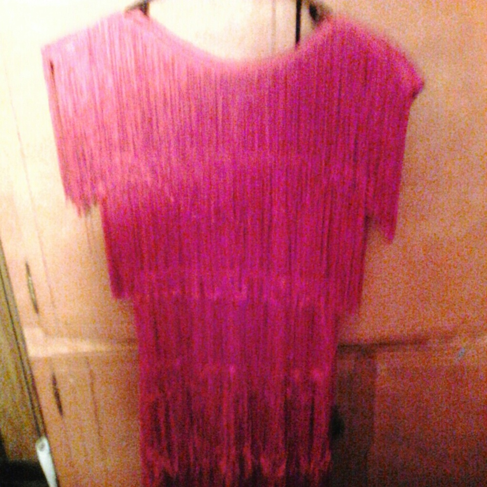Red cocktail dress, covered in red fringe